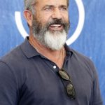 2609616-mel-gibson-photocall-du-film-tu-ne-tu-950×0-1