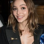lily-rose-depp-le-8-novembre-a-paris_portrait_w674