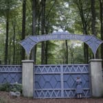 COLONIA-Image-7-film-Emma-Watson-Rezo-Films-20-juillet-2016-Go-with-the-Blog