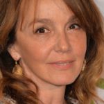 3342754-philippine-leroy-beaulieu-avant-premie-opengraph_1200-1[1]