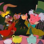 Chapelier Fou et Lievre de Mars