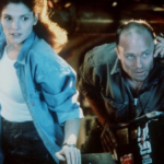 Abyss-James-Cameron_lecoindescritiquescine5-converti-depuis-jfif